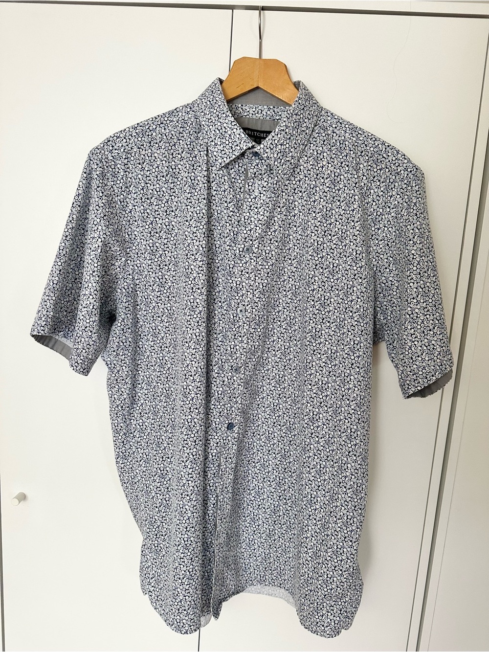 Short-Sleeve Blue Graphic Print Button-Down Shirt by Britches